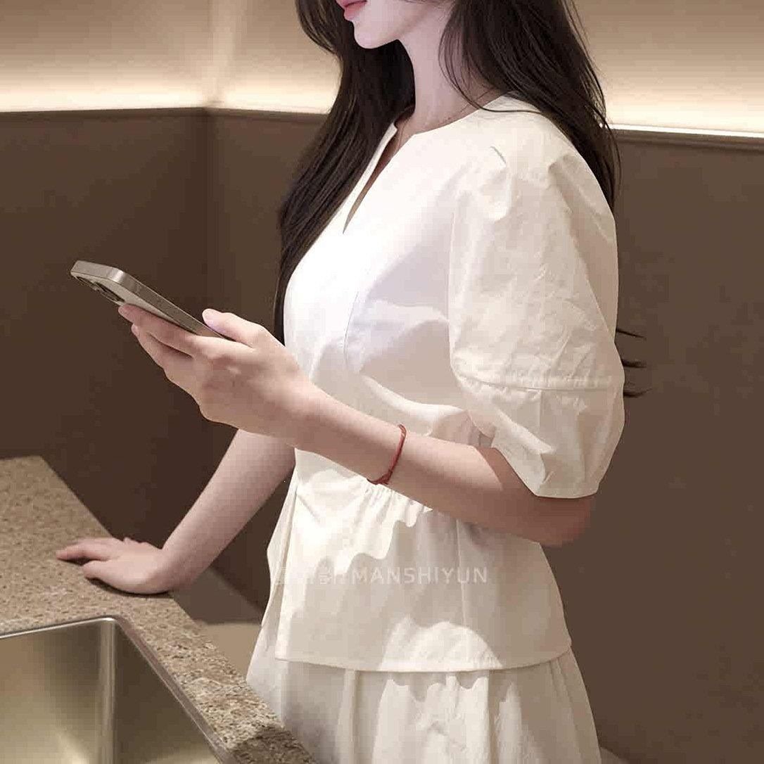 Summer New Arrival Designer White Puff-sleeve Waist-cinching Blouse - Image 4