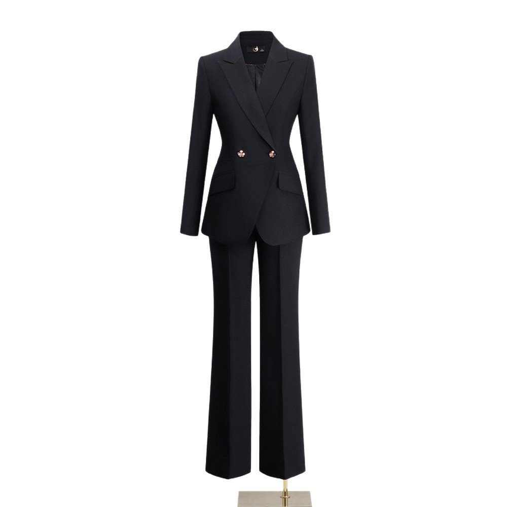 Professional Business Suit with Classy Look - Image 3