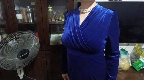 Elegant Blue V-neck Long Gown photo review