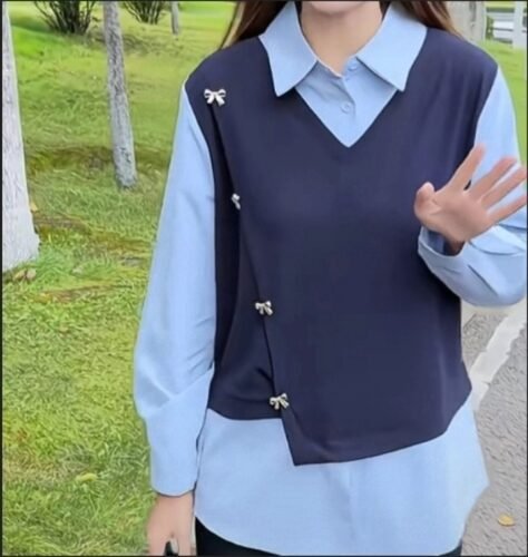 Stylish Korean Preppy Aesthetic Two-tone Blouse photo review