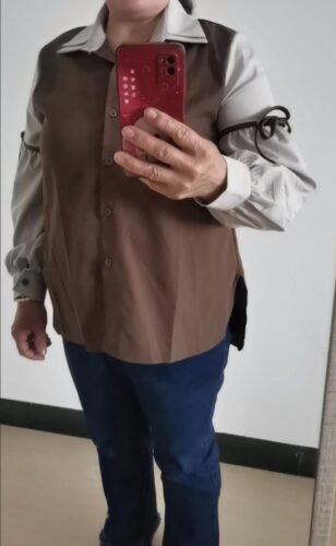 Elegant Korean style Two-tone Puffed-sleeve Collared Blouse photo review