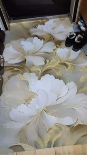 Shimmering Gold Floral-patterned Runner Rug / Carpet photo review