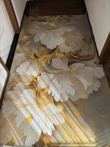 Shimmering Gold Floral-patterned Runner Rug / Carpet photo review